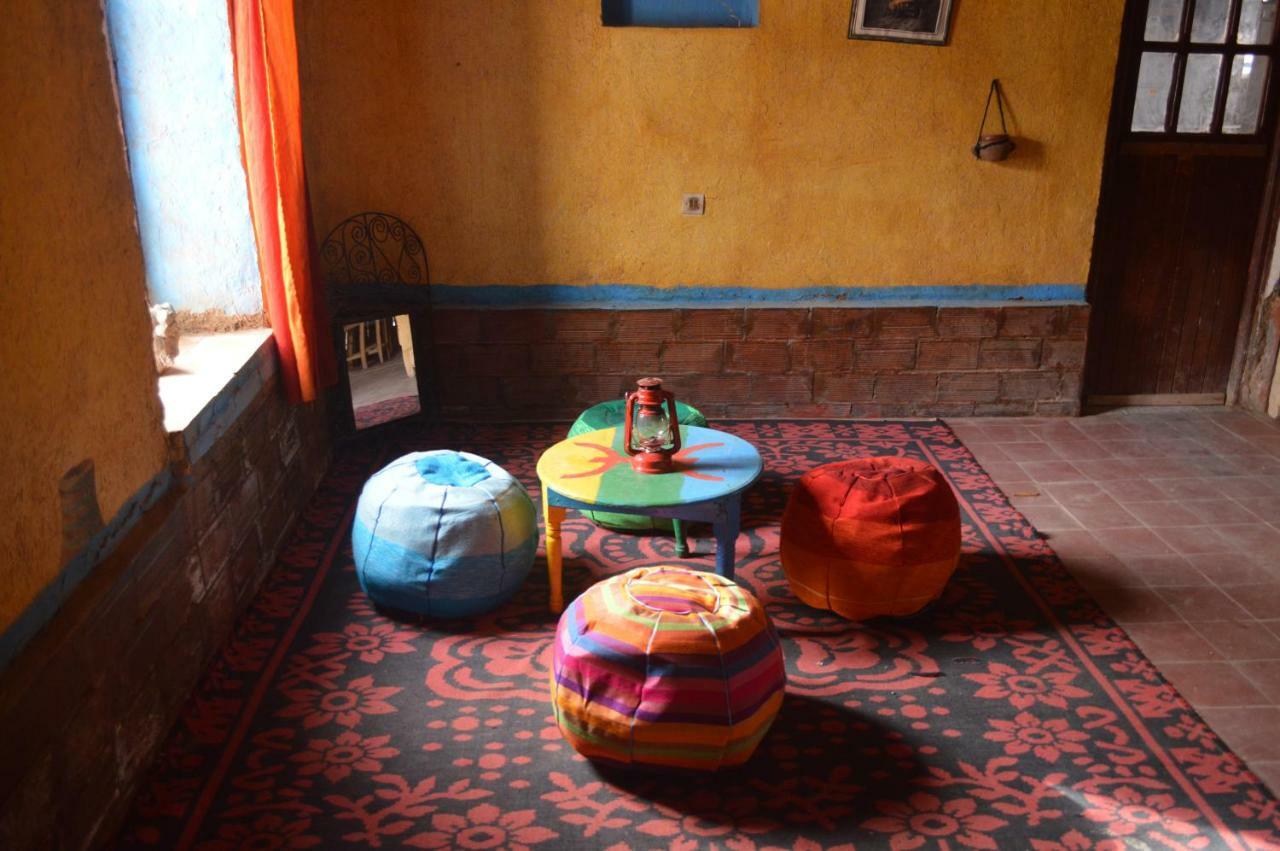 Riad Hotel Les Flamants 메르주가 외부 사진
